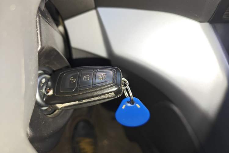 Used Ford Kuga 2015 1.5L GTDi Two-Wheel Drive Fashion Edition
