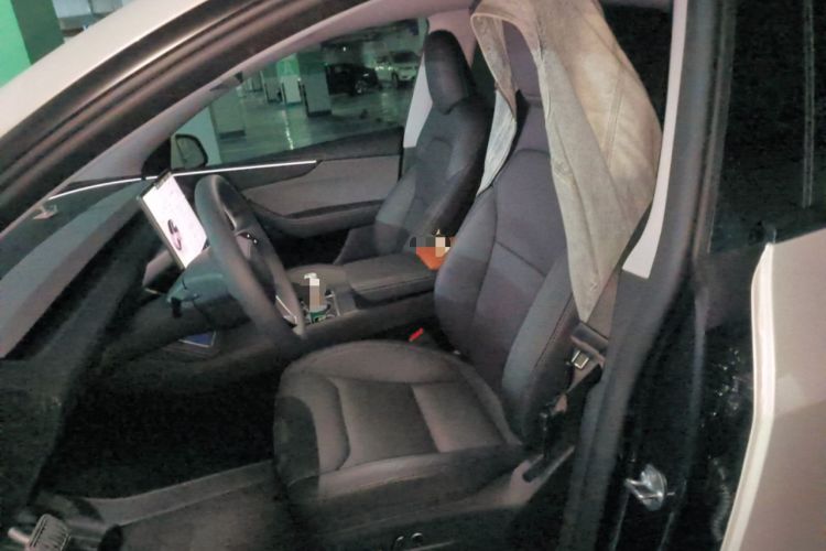 Used Tesla Model Y 2025 Rear-Wheel Drive First Edition