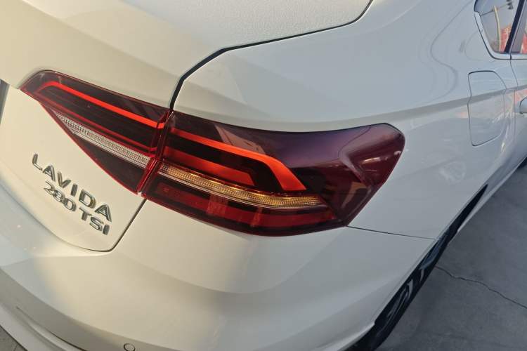 Used Volkswagen Lavida 2022 280TSI DSG Comfort Edition
