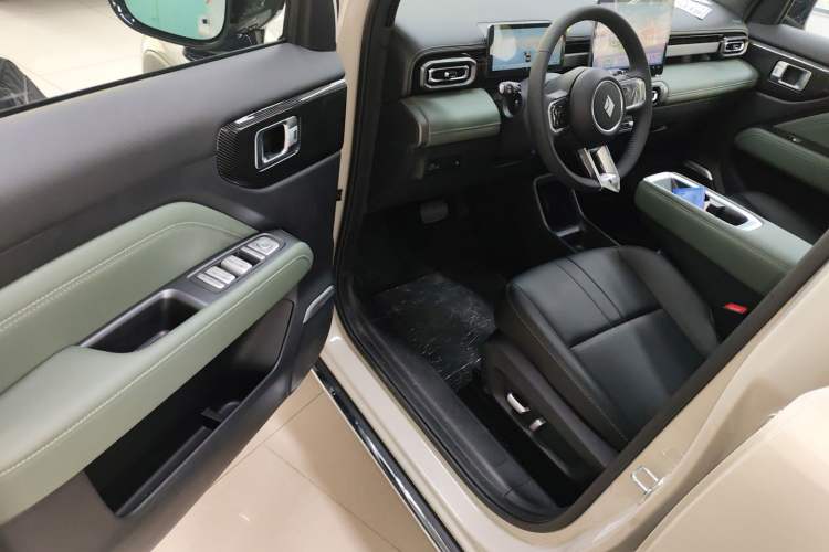 Used Baojun Spark EUV 2026 301km Flagship Edition