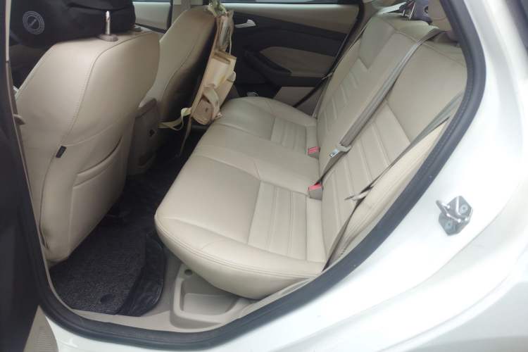 Used Ford Focus 2017 Sedan 1.6L Automatic Comfort Plus SmartDrive Edition
