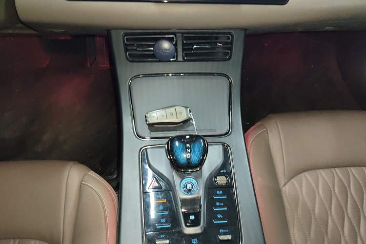 Used BYD Han 2024 DM-i Glory Edition 121KM Prestige Model
