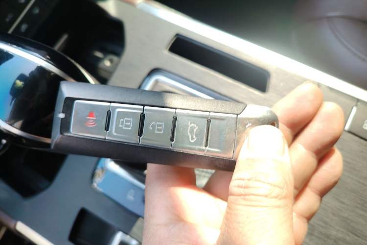 Used Wey VV5 2017 2.0T Flagship Edition
