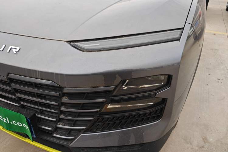 Used JETOUR Dashing 2025 1.5T DCT Youth UP
