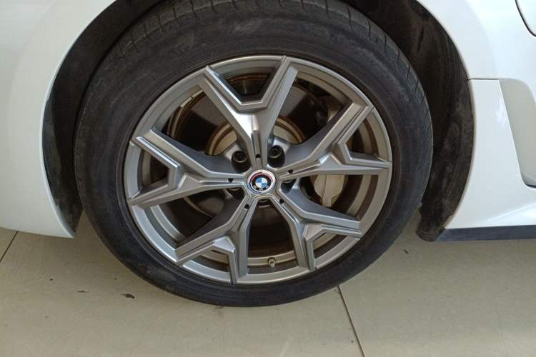 Used BMW i3 2022 eDrive 35 L
