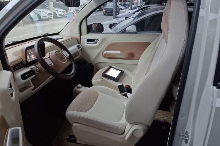 Used Wuling Hongguang MINIEV 2024 3rd Generation 215km Youth Edition
