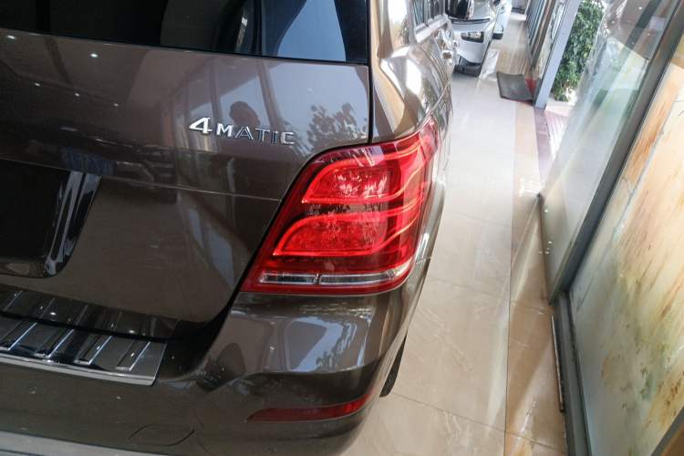 Used Mercedes-Benz GLK-Class 2013 Facelift GLK 300 4MATIC Fashion Edition
