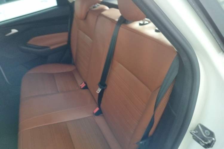 Used Ford Focus 2018 Hatchback Classic 1.6L Automatic Comfort Plus SmartDrive Edition