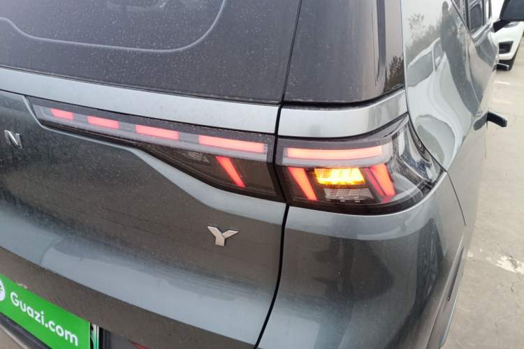 Used AION Y 2022 70 Intelligent Edition Lithium Iron Phosphate
