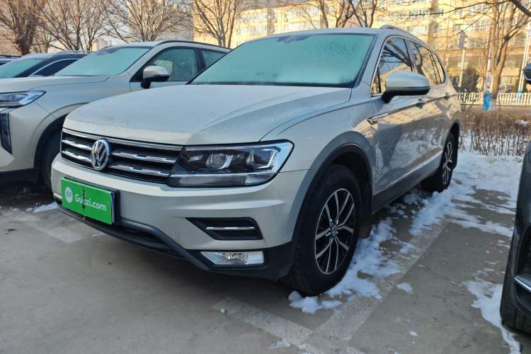 Used Volkswagen Tiguan L 2018 280TSI Automatic Two-Wheel Drive Comfort Edition