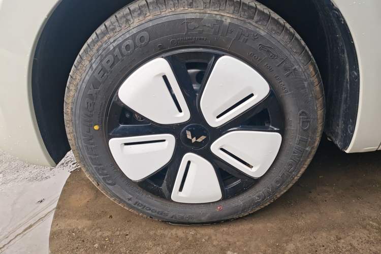 Used Wuling Hongguang MINIEV 2025 Four-Door Version Advanced Edition