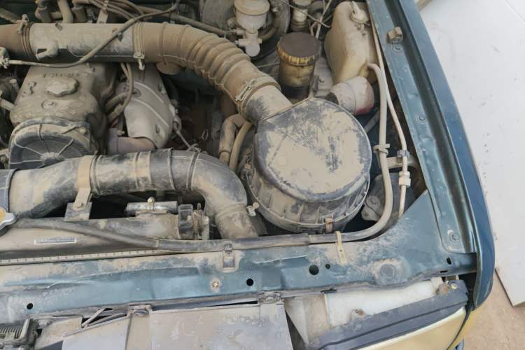 Used Isuzu Pickup 2009 2.5L 4x4 Base-Model Pickup Truck 4ZE3-MPI
