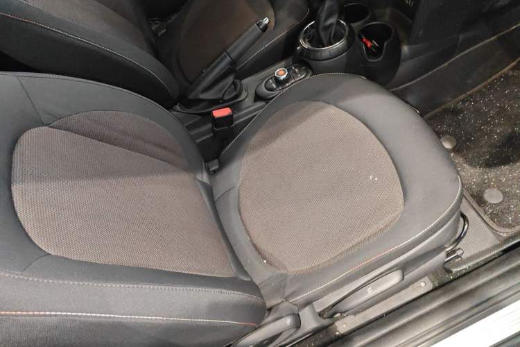 Used  MINI 2014 1.5T COOPER Fun
