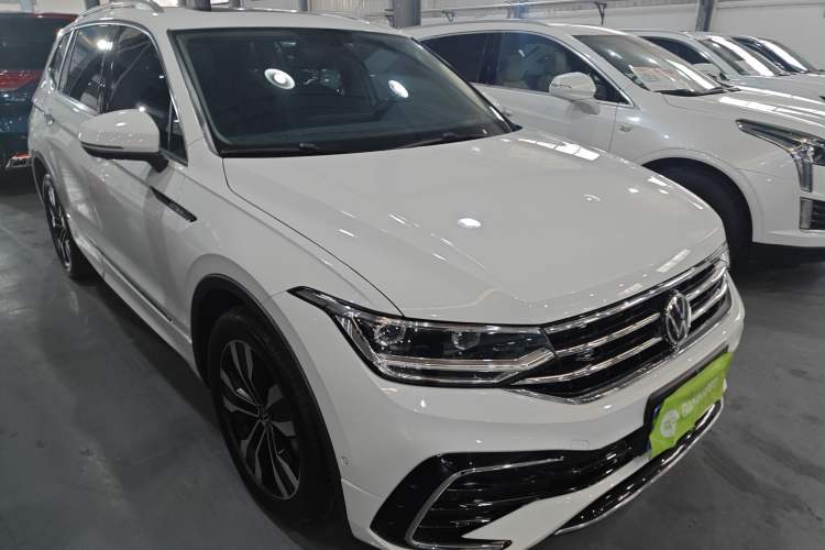 Used Volkswagen Tiguan L 2024 330TSI Automatic Two-Wheel Drive R-Line Enhanced Edition