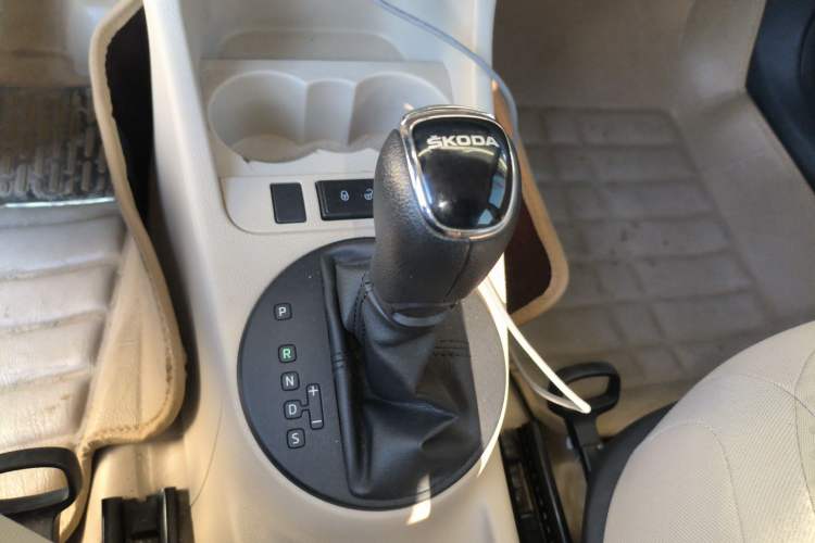 Used Skoda Fabia 2014 1.4L Automatic Crystal Edition
