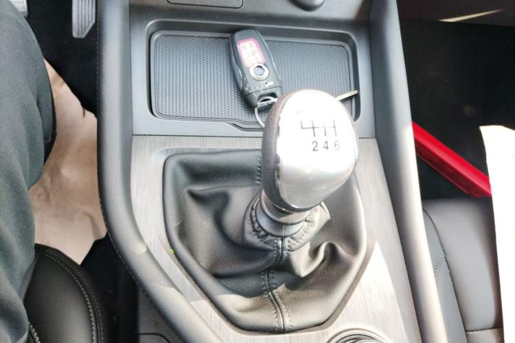 Used Great Wall Poer 2023 2.0T Commercial Version Manual Diesel 4x4 Elite Long-Box GW4D20M