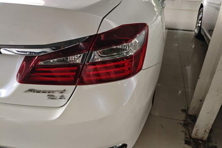 Used Honda Accord 2016 2.0L Elite Edition
