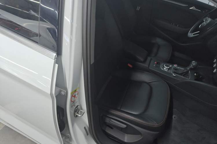 Used Audi A3 2020 Restyled Limousine 35 TFSI Ambition Version China VI