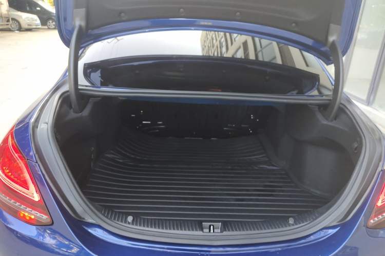 Used Mercedes-Benz C-Class 2019 Restyled C 260 L Sport Edition
