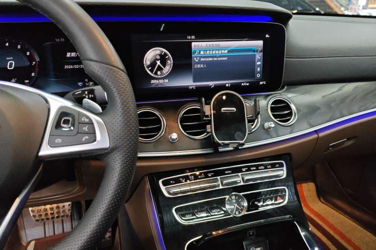 Used Mercedes-Benz E-Class 2016 E 300 L Sporty and Stylish Model