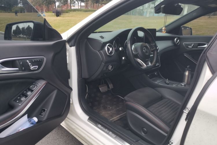 Used Mercedes-Benz CLA 2017 CLA 220 4MATIC
