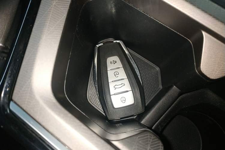 Used Geely Auto Emgrand 2022 4th Generation 1.5L CVT Flagship Model