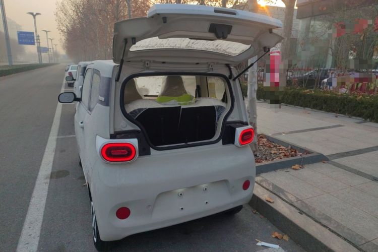 Used Wuling Hongguang MINIEV 2024 3rd Generation 215km Youth Edition
