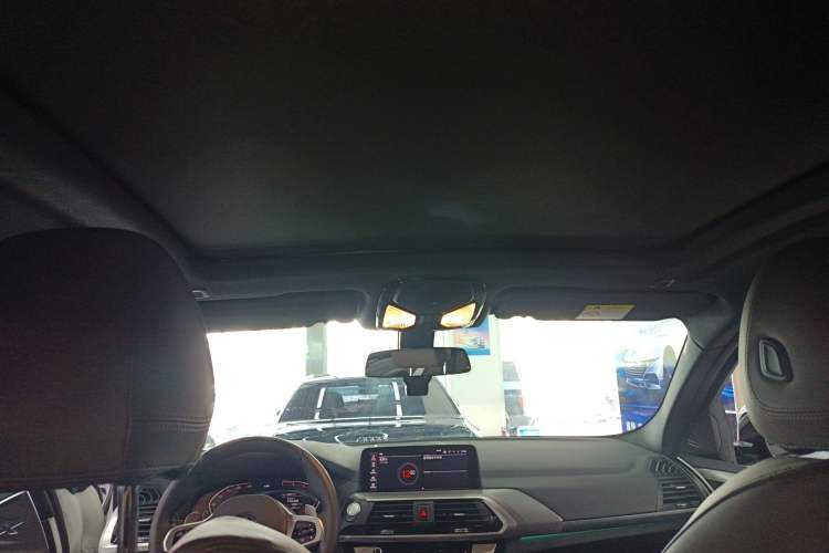 Used BMW X4 2021 xDrive 25i M Sport Night Edition package
