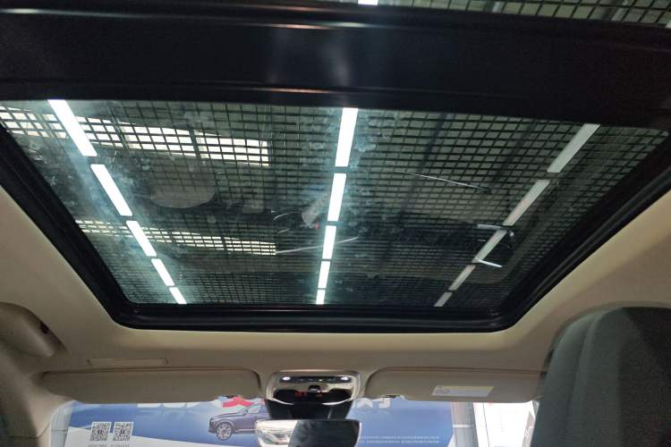 Used Lynk & Co 01 2019 2.0T Two-Wheel Drive Zhaopu Version China VI Standard
