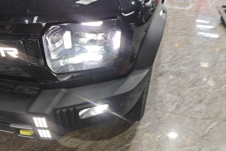 Used JETOUR Traveler 2023 2.0T All-Wheel Drive CrossPRO+
