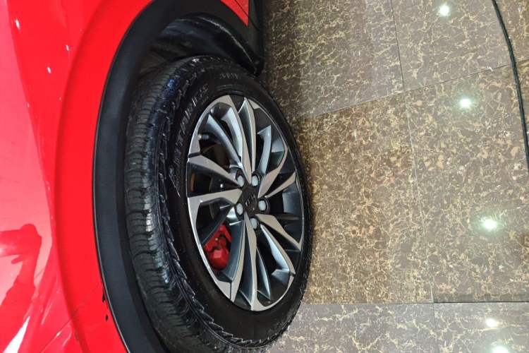 Used Geely Auto Coolray 2019 Sport Model 260T DCT Patrol China V Standard
