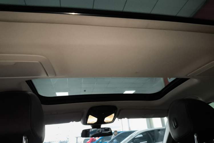 Used BMW 5 Series 2018 530Li Leading Edition Luxury Package
