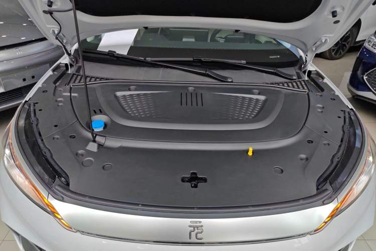 Used BYD Yuan PLUS 2024 Honor Edition 510KM Beyond Model
