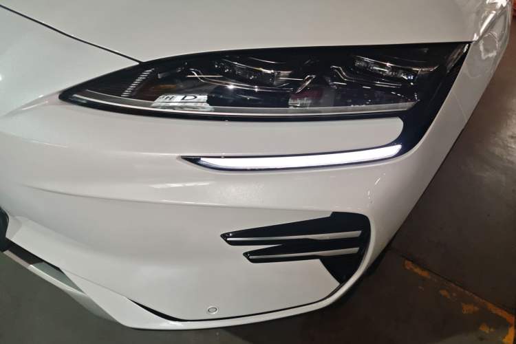 Used BYD Song PLUS New Energy 2024 Honor Edition EV 520km Luxury Model
