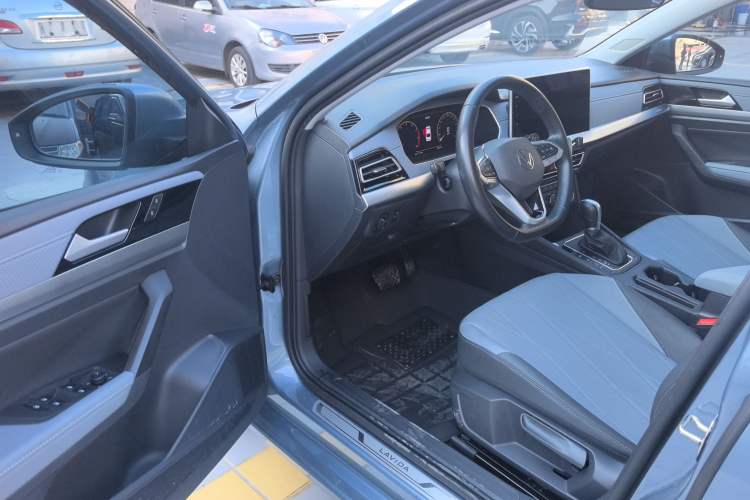 Used Volkswagen Lavida 2023 1.5L Automatic 5 Million Edition
