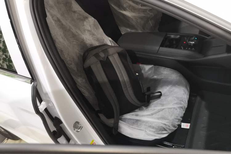 Used BYD Qin L 2025 DM-i Smart Drive 80KM Leading Model