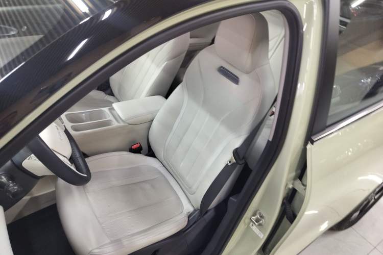 Used  Geome 2025 UP 410km Exploration+ Edition