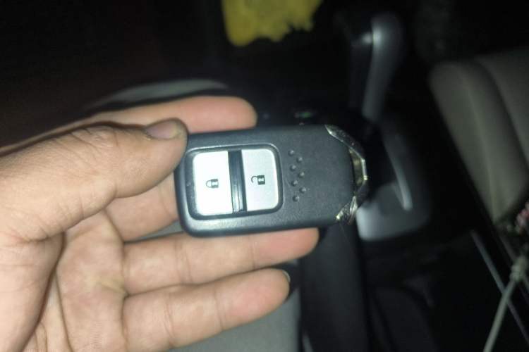 Used Honda Crosstour 2014 2.4L Luxury Edition
