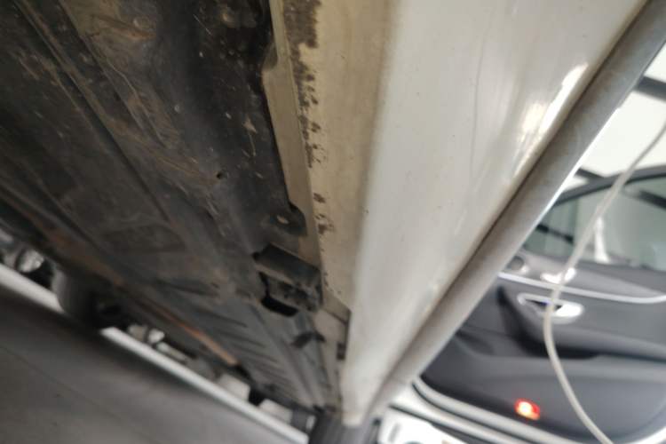 Used Mercedes-Benz E-Class 2019 E 200 L Sport Edition
