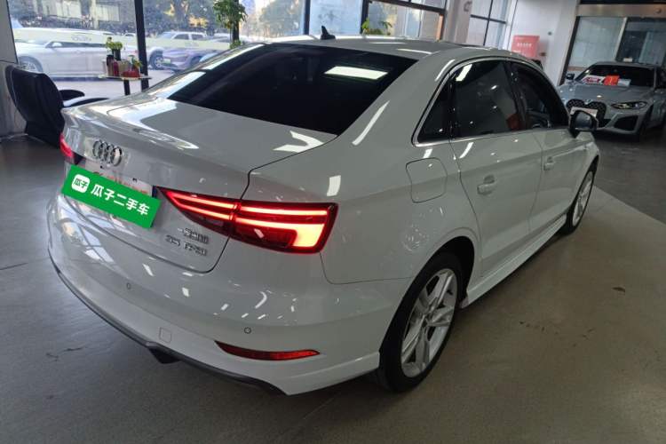 Used Audi A3 2020 Limousine 35 TFSI Fashion Edition China VI Emission Standard
