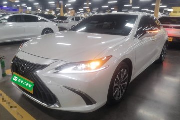 Used Lexus ES 2022 200 Excellence Edition