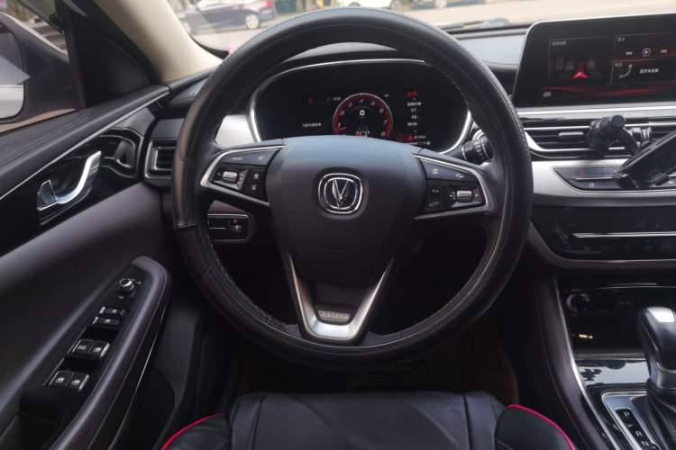 Used Changan Raeton CC 2018 1.5T Automatic Zhiya Model China V Standard
