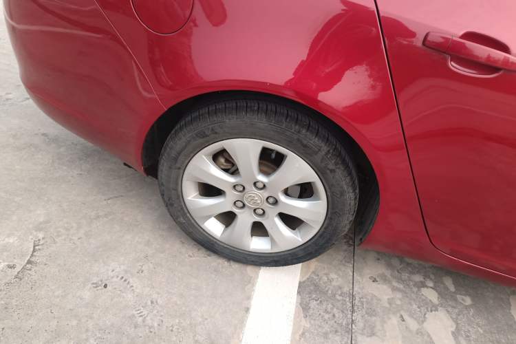 Used Buick Regal 2015 2.0L Leading Fashion Edition
