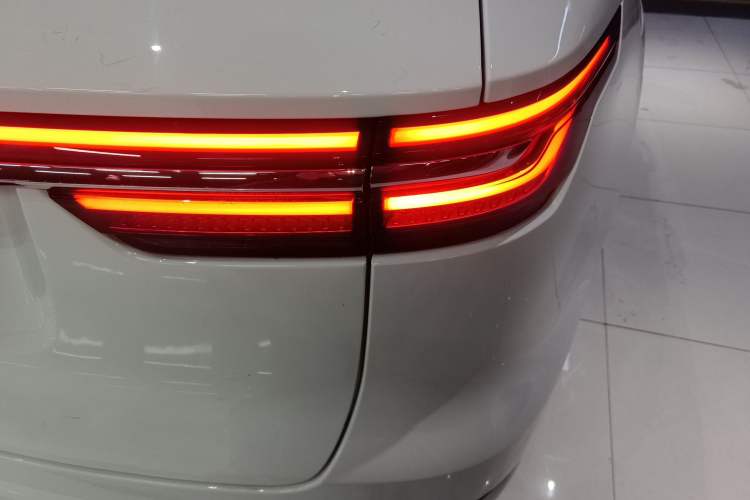 Used Li Auto ONE 2020 Extended-Range 6-Seater Version
