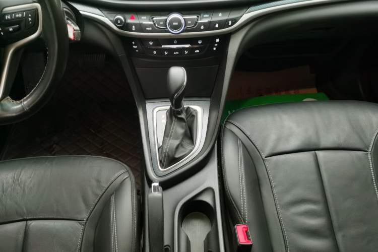 Used Buick GT 2019 18T Automatic Connected Elite Model China V Standard
