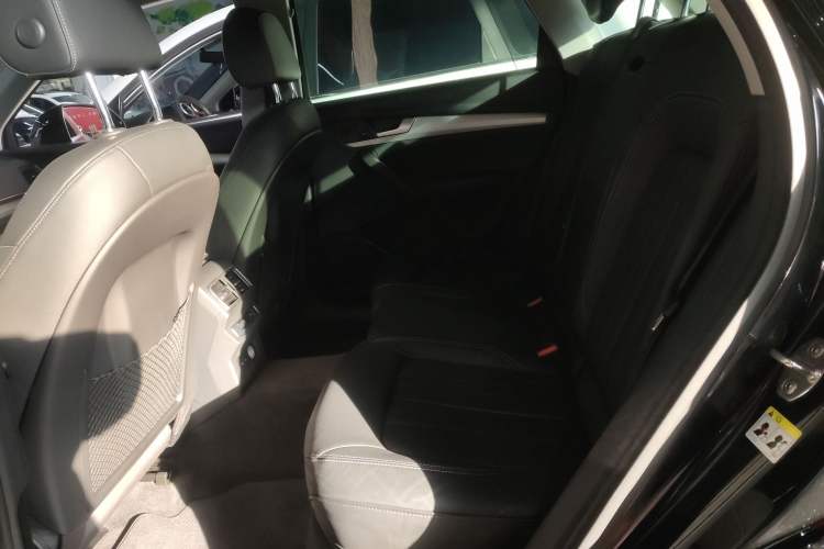 Used Audi Q5L 2020 Updated 40 TFSI Prestige Fashion Edition
