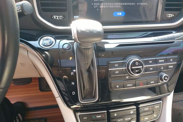 Used GAC Trumpchi M8 2018 320T Luxury Edition