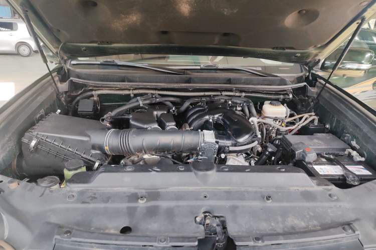 Used Toyota Prado 2014 4.0L Automatic TX-L NAVI
