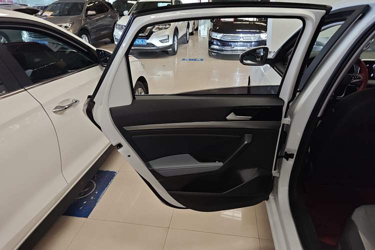 Used Volkswagen Lavida 2023 300TSI DSG Full-Comfort Edition
