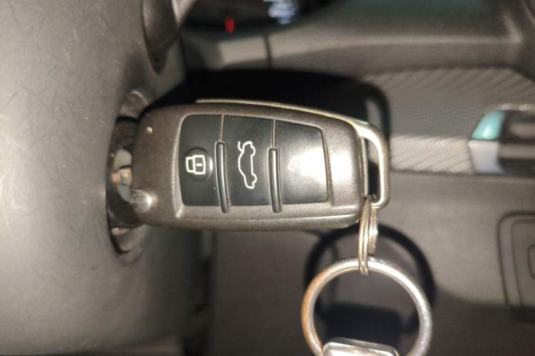 Used Audi Q2L 2018 35 TFSI Launch Exclusive Edition China V